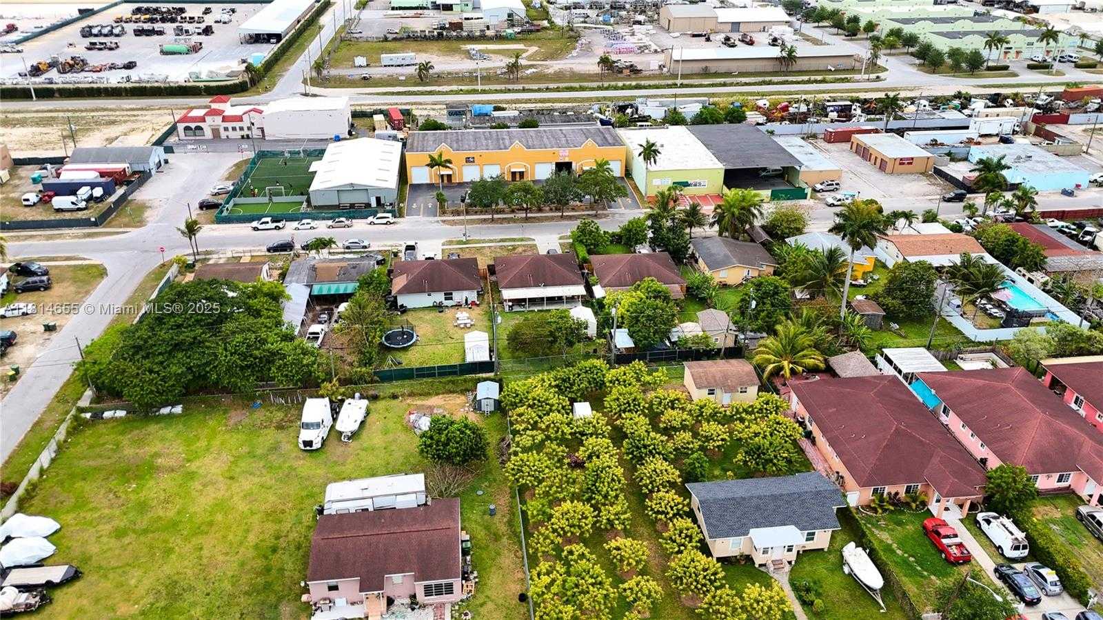 Small Image of 229 NORTH WEST 9TH AVE, Homestead Number 26