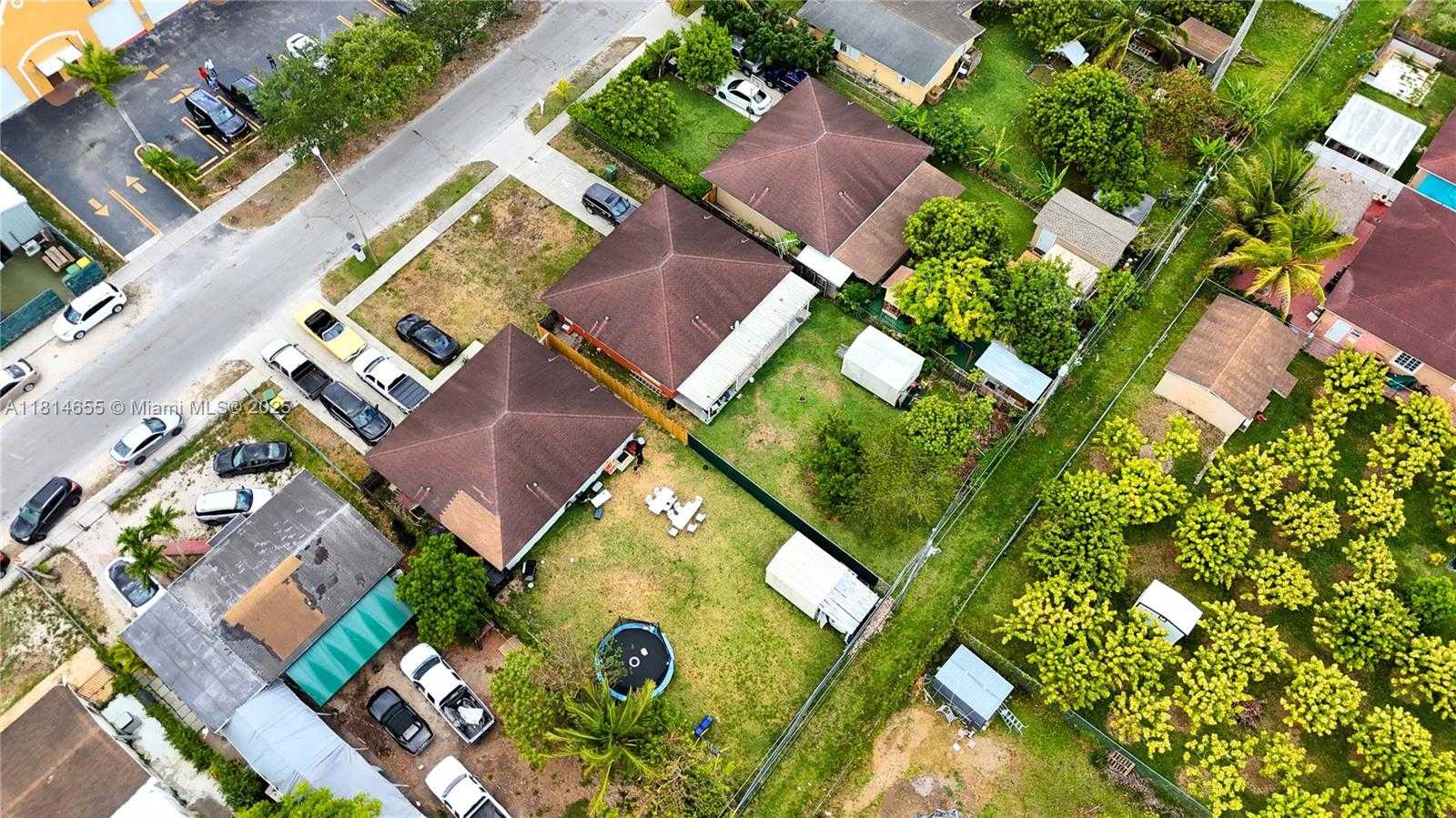 Small Image of 229 NORTH WEST 9TH AVE, Homestead Number 32