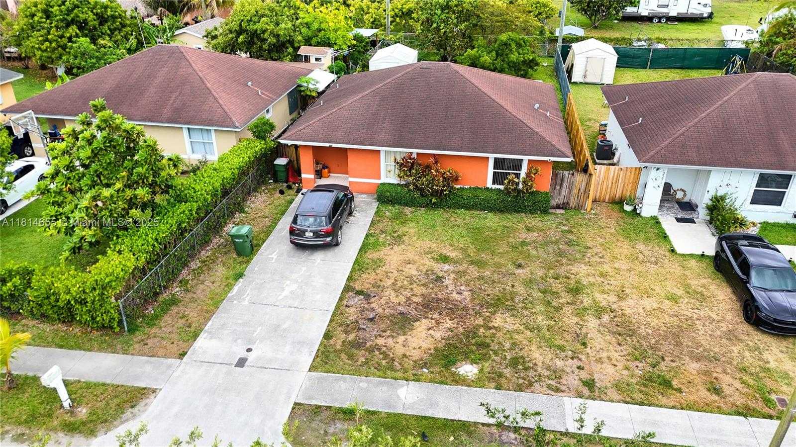Small Image of 229 NORTH WEST 9TH AVE, Homestead Number 34