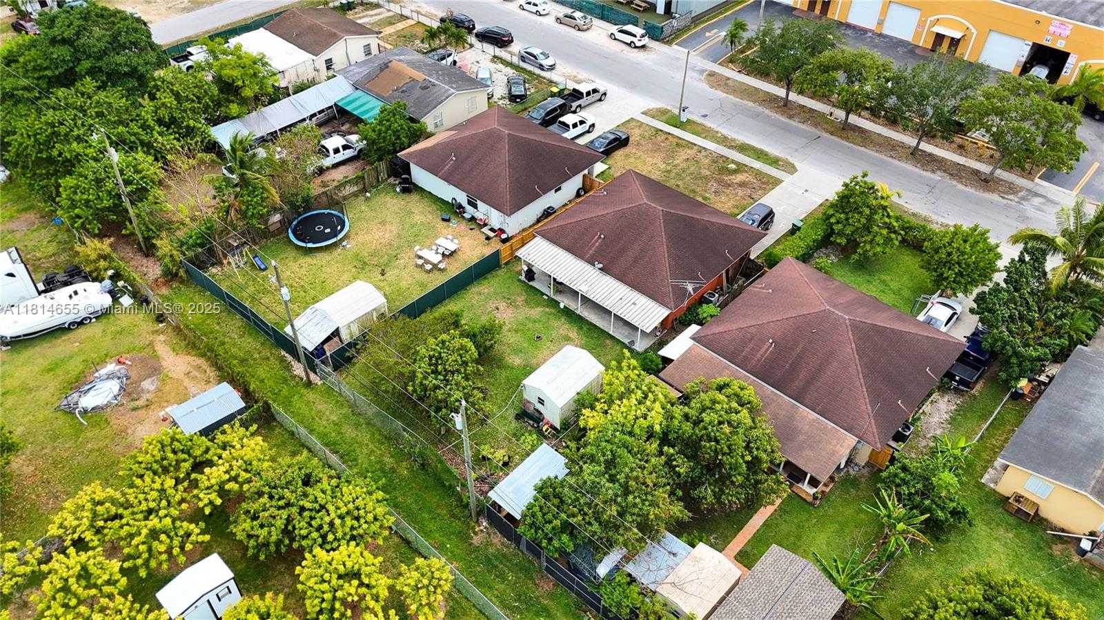 Small Image of 229 NORTH WEST 9TH AVE, Homestead Number 35