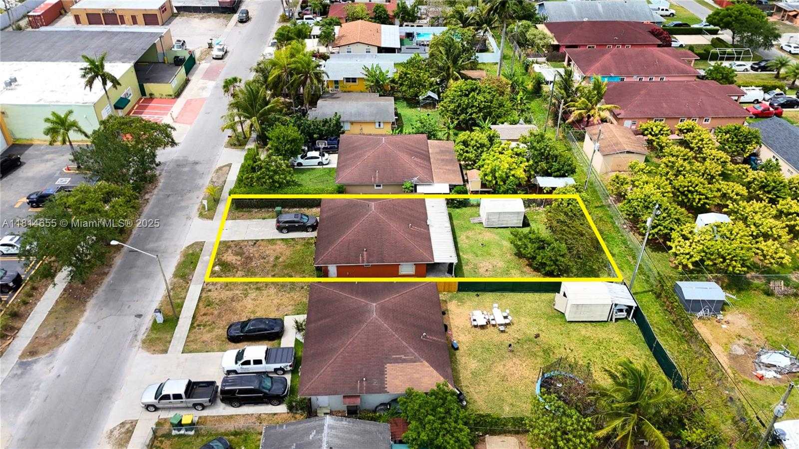 Small Image of 229 NORTH WEST 9TH AVE, Homestead Number 8