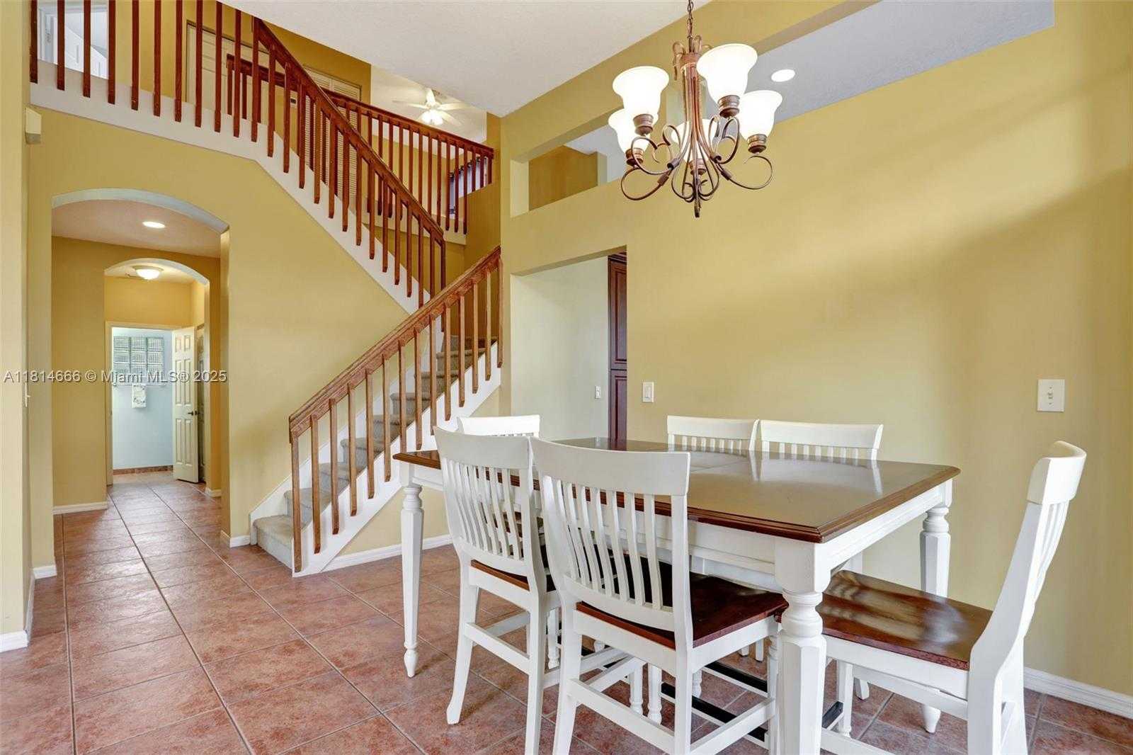 Small Image of 3708 COCO LAKE DR, Coconut Creek Number 12