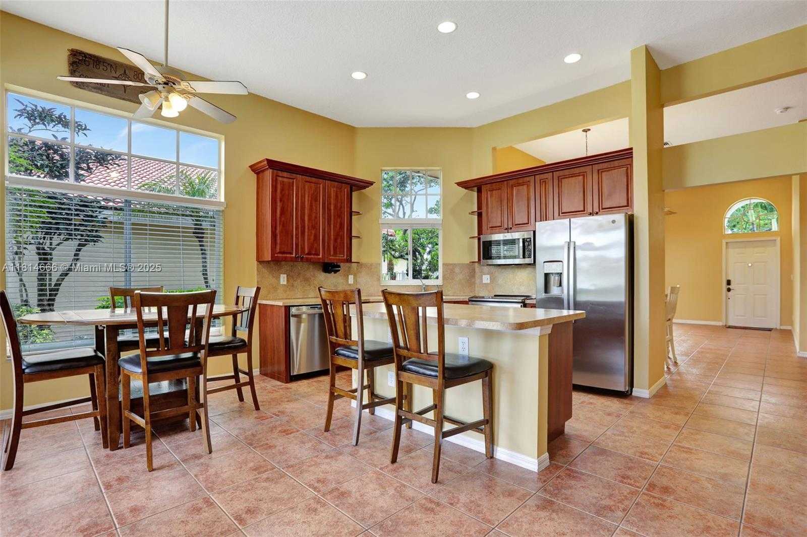 Small Image of 3708 COCO LAKE DR, Coconut Creek Number 20