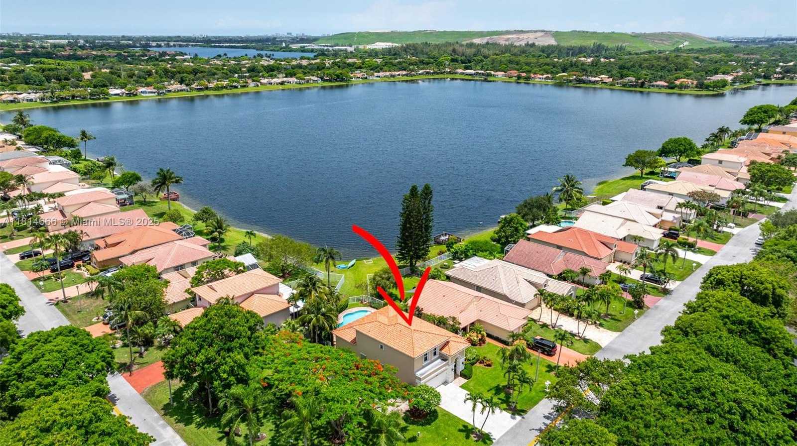 Small Image of 3708 COCO LAKE DR, Coconut Creek Number 3