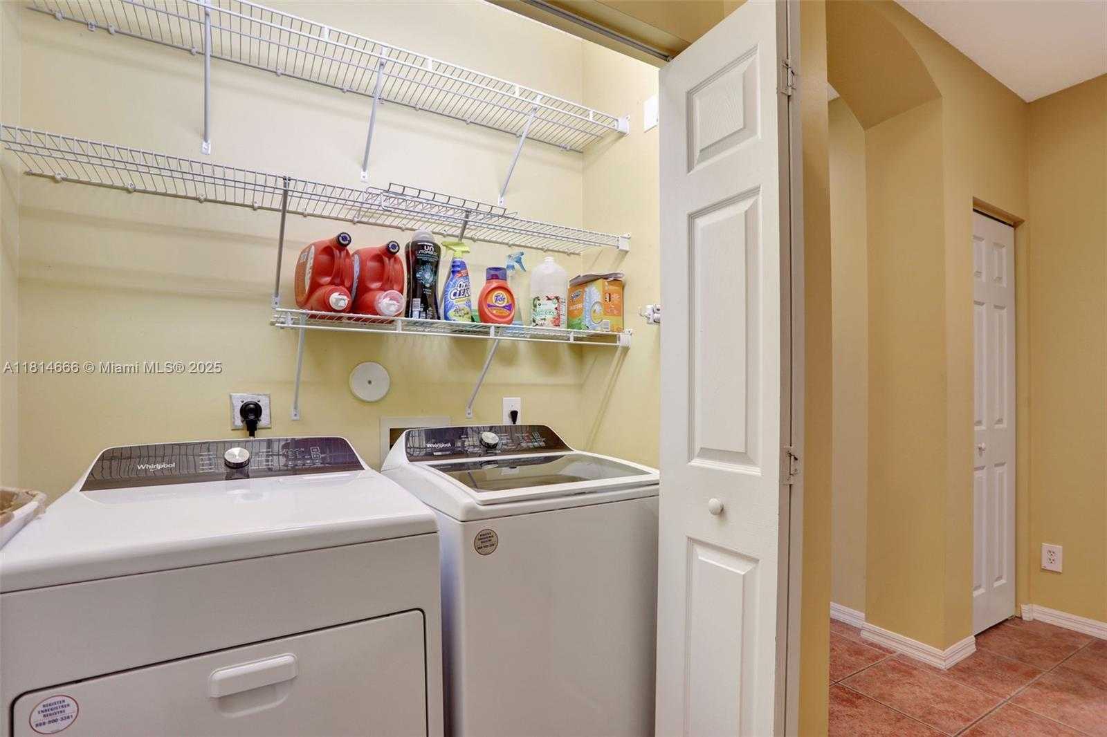 Small Image of 3708 COCO LAKE DR, Coconut Creek Number 31