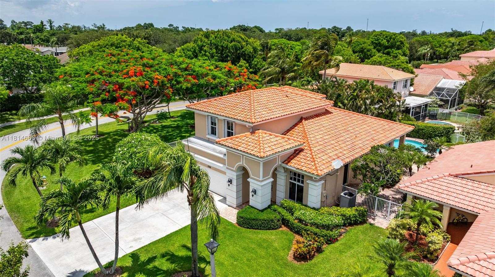 Small Image of 3708 COCO LAKE DR, Coconut Creek Number 51