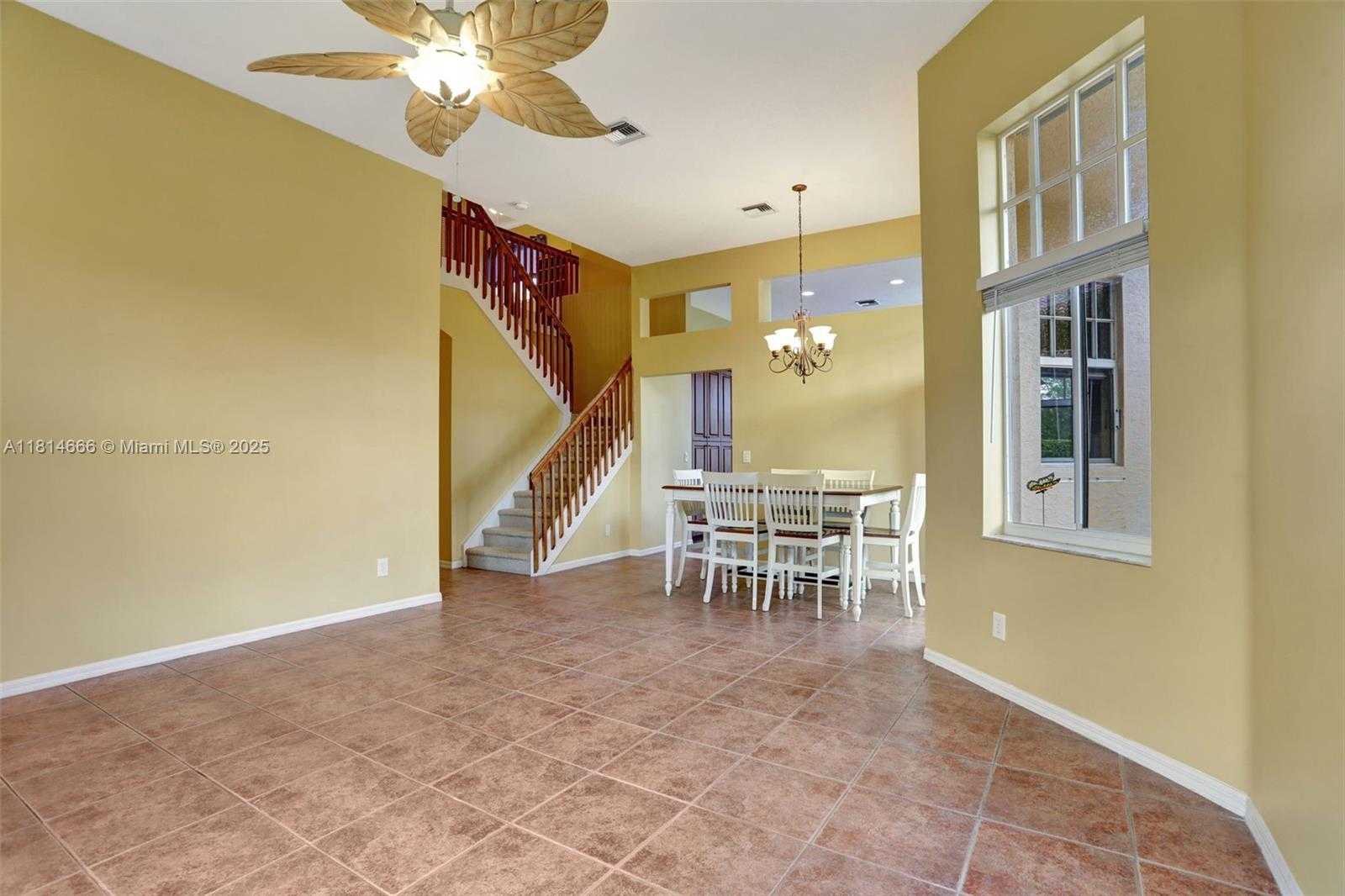 Small Image of 3708 COCO LAKE DR, Coconut Creek Number 9