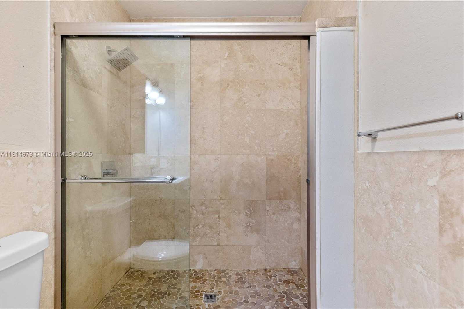 Small Image of 918 NORTH EAST 6TH ST, Hallandale Beach Number 18