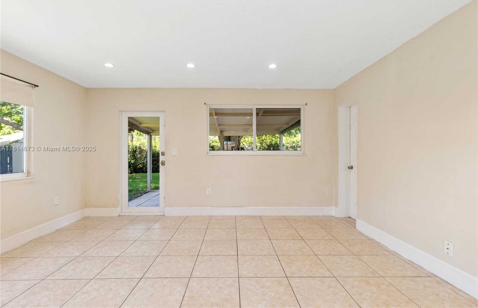 Small Image of 918 NORTH EAST 6TH ST, Hallandale Beach Number 23