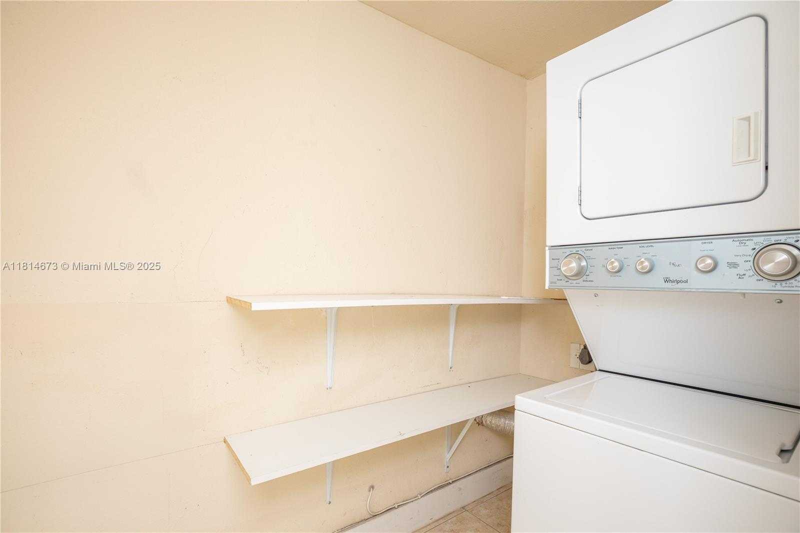 Small Image of 918 NORTH EAST 6TH ST, Hallandale Beach Number 29