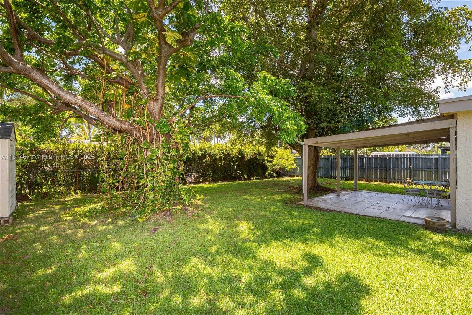 Small Image of 918 NORTH EAST 6TH ST, Hallandale Beach Number 31