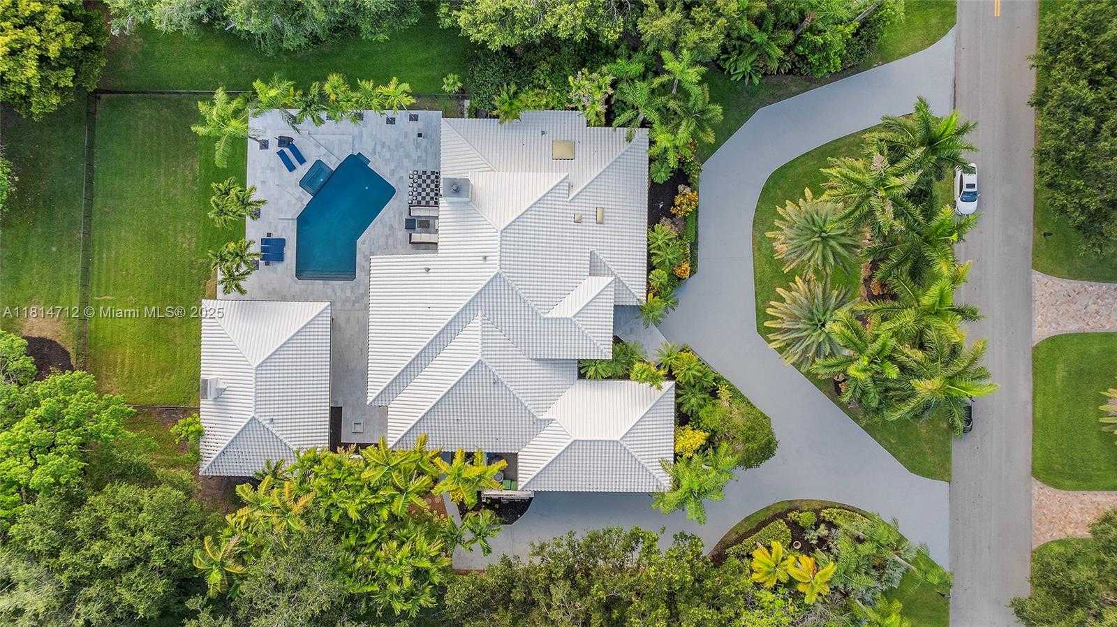 Small Image of 2805 HACKNEY RD, Weston Number 35
