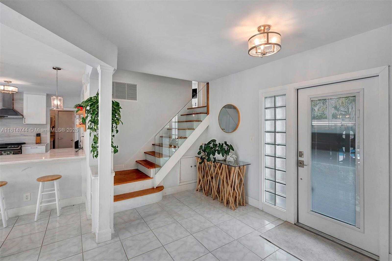 Small Image of 2700 SOUTH WEST 34TH AVE, Fort Lauderdale Number 22