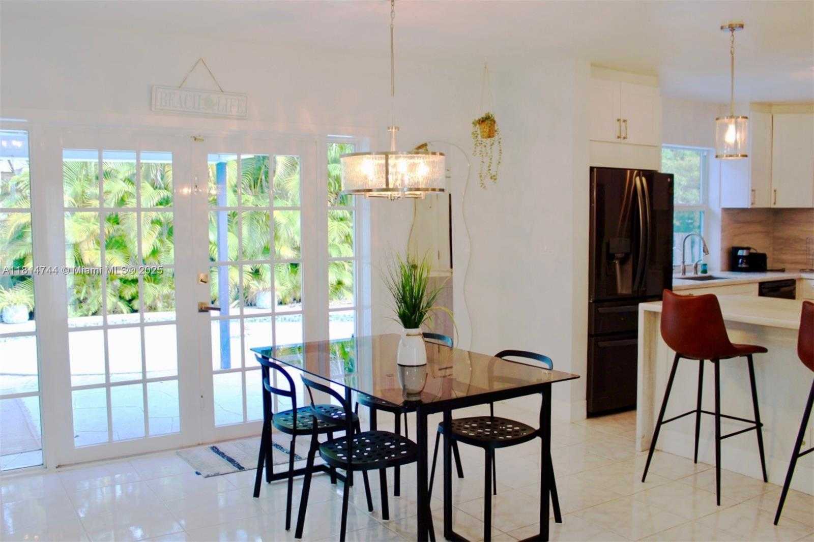 Small Image of 2700 SOUTH WEST 34TH AVE, Fort Lauderdale Number 23