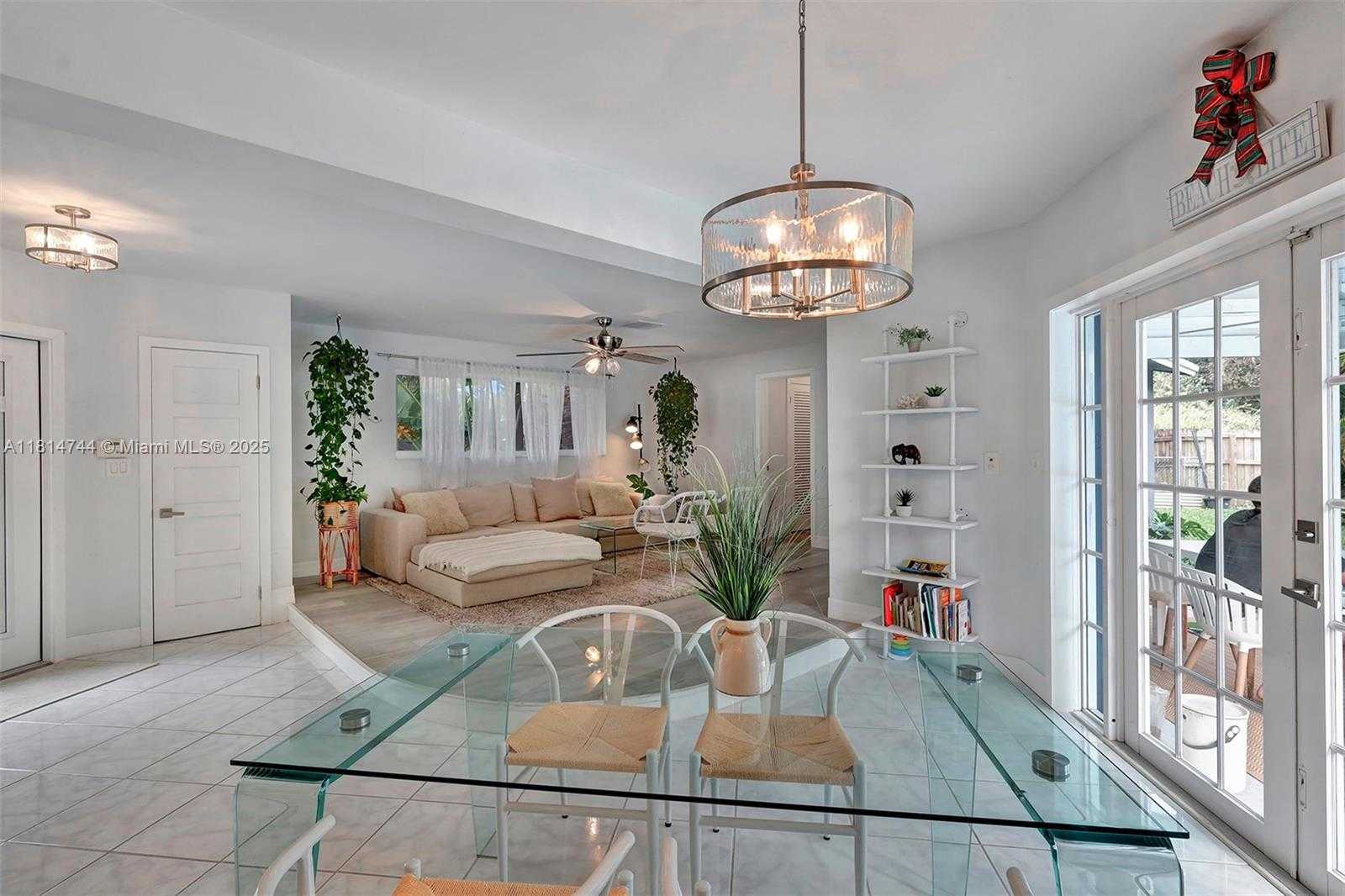 Small Image of 2700 SOUTH WEST 34TH AVE, Fort Lauderdale Number 24
