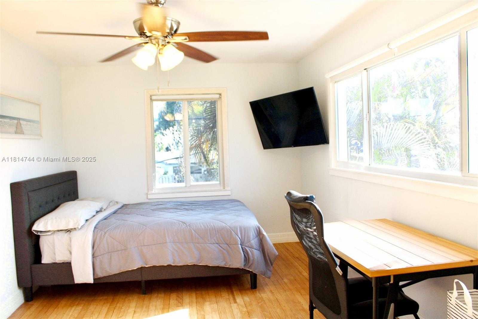 Small Image of 2700 SOUTH WEST 34TH AVE, Fort Lauderdale Number 34