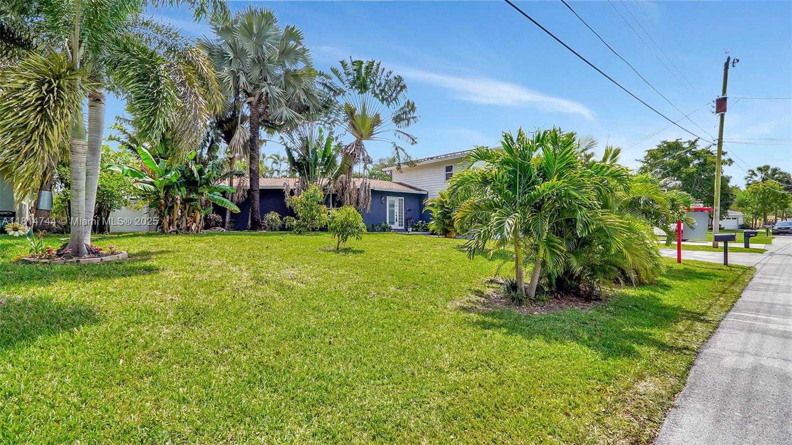 Small Image of 2700 SOUTH WEST 34TH AVE, Fort Lauderdale Number 70