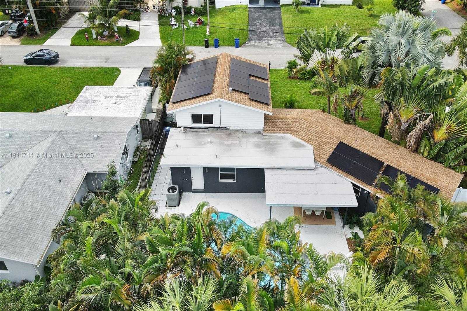Small Image of 2700 SOUTH WEST 34TH AVE, Fort Lauderdale Number 80