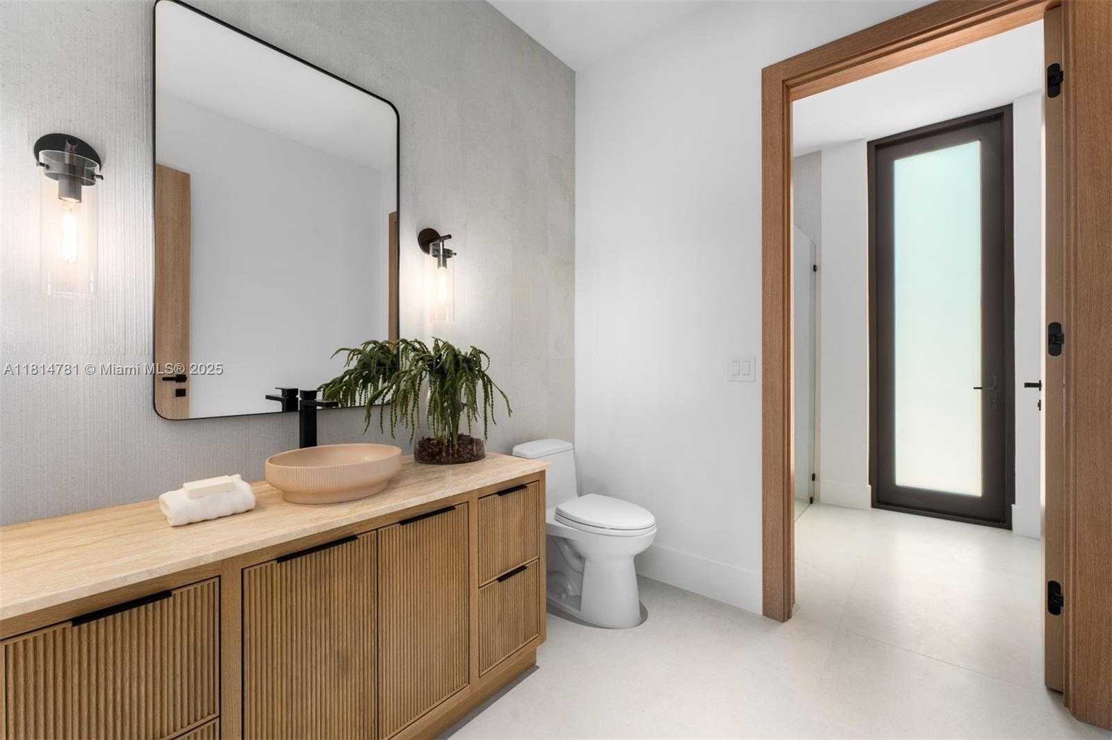 Small Image of 6730 SOUTH WEST 115TH ST, Pinecrest Number 26