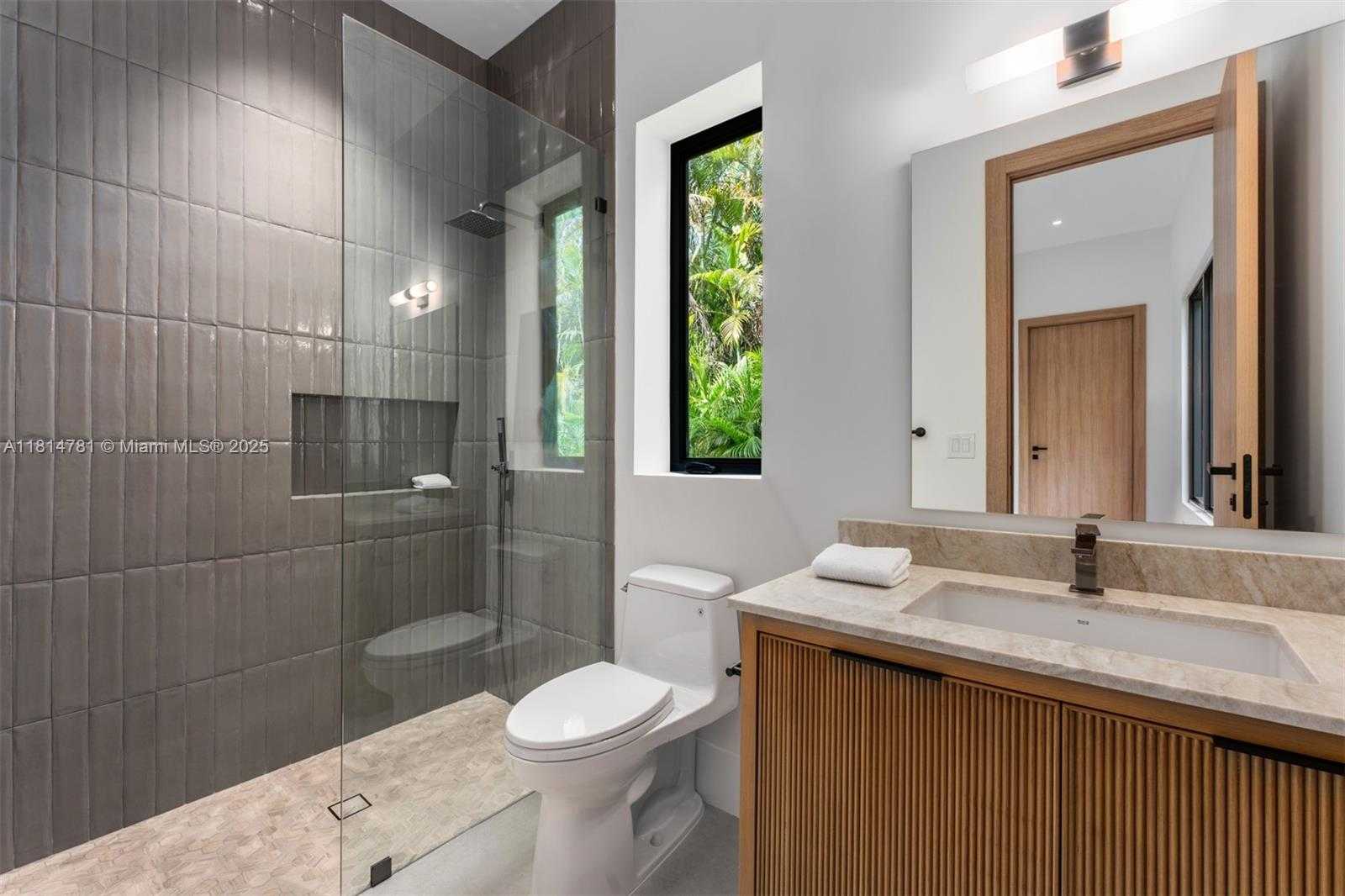 Small Image of 6730 SOUTH WEST 115TH ST, Pinecrest Number 33