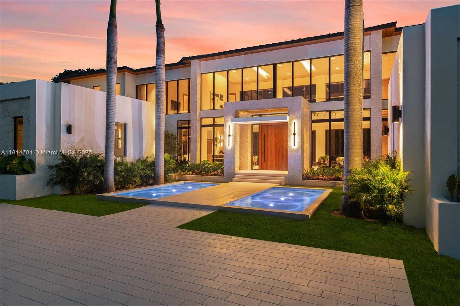 Small Image of 6730 SOUTH WEST 115TH ST, Pinecrest Number 79
