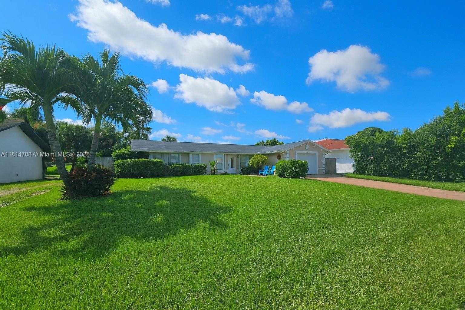 Small Image of 4706 25TH AVE SW, Naples Number 14