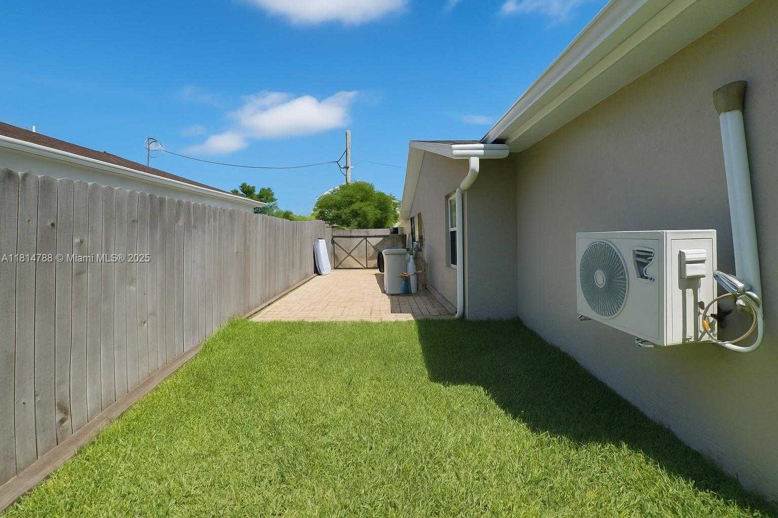 Small Image of 4706 25TH AVE SW, Naples Number 22