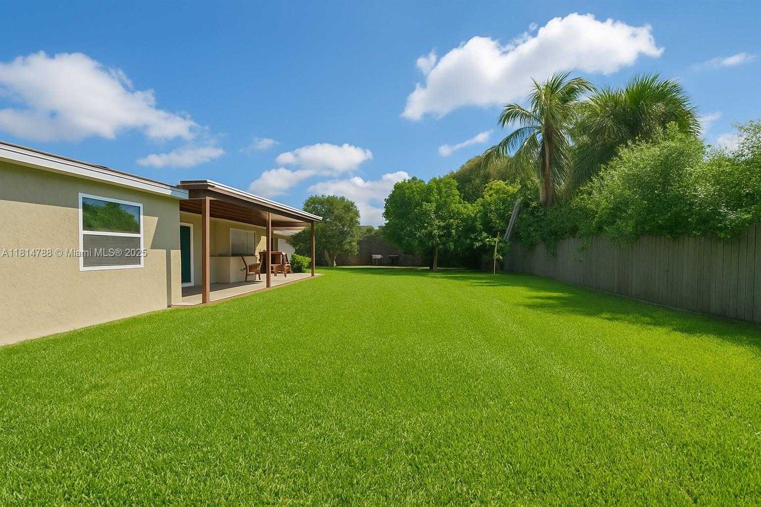 Small Image of 4706 25TH AVE SW, Naples Number 24