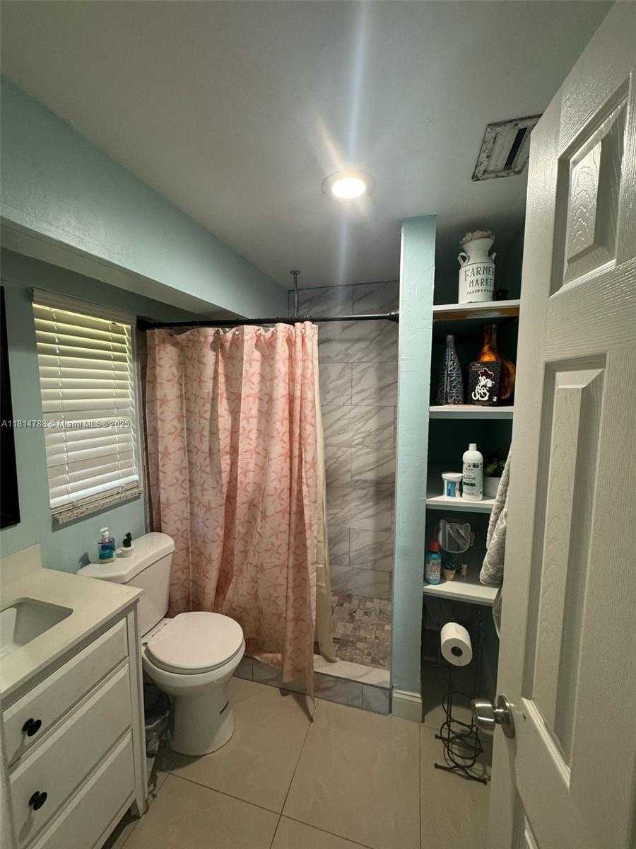 Small Image of 4706 25TH AVE SW, Naples Number 28