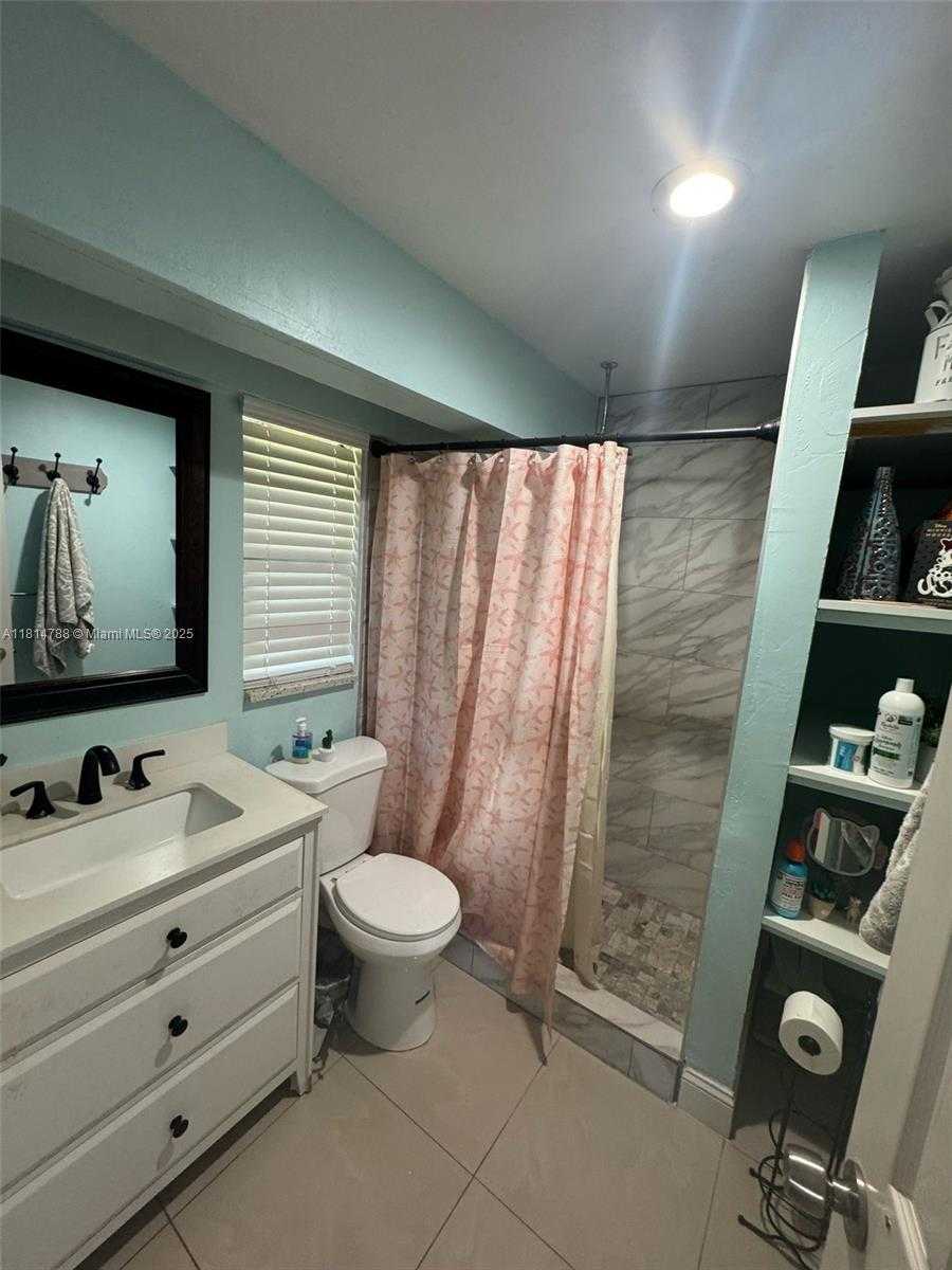 Small Image of 4706 25TH AVE SW, Naples Number 29