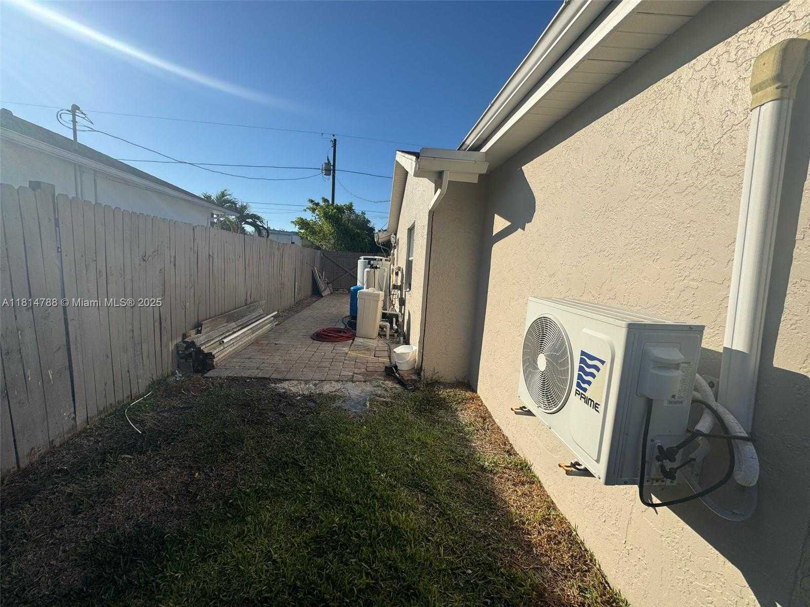 Small Image of 4706 25TH AVE SW, Naples Number 45