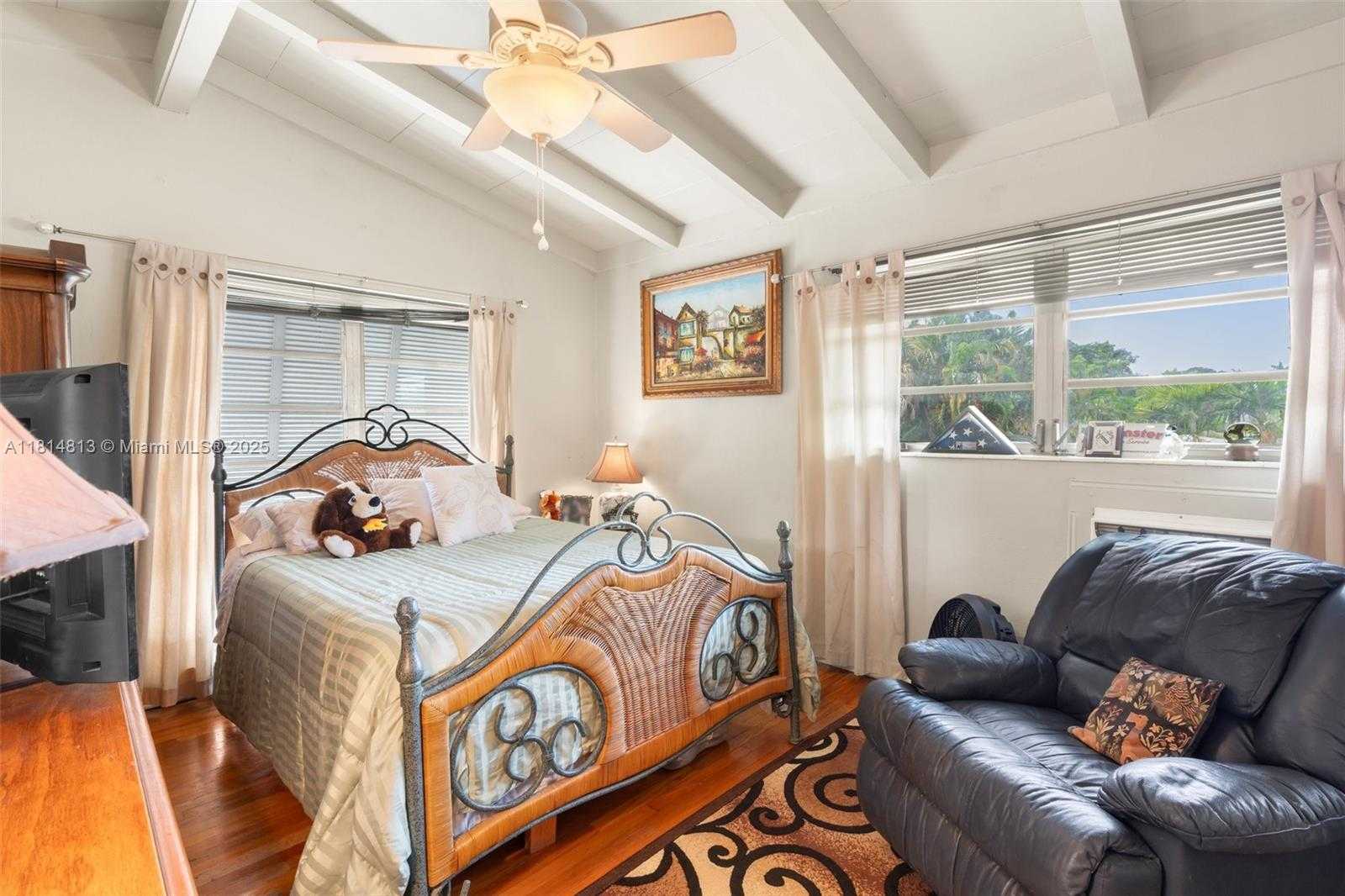 Small Image of 2472 ANDROS LN, Fort Lauderdale Number 23