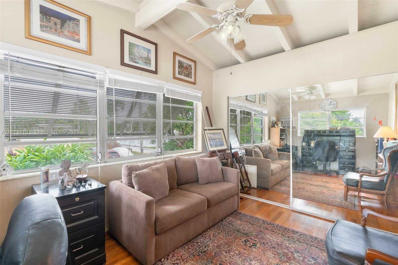 Small Image of 2472 ANDROS LN, Fort Lauderdale Number 25