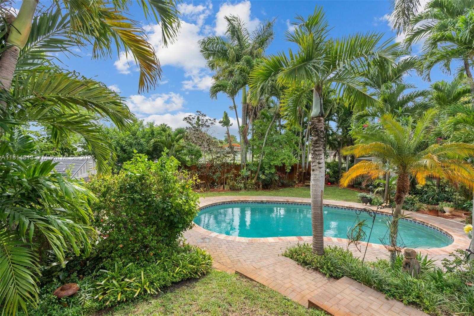 Small Image of 2472 ANDROS LN, Fort Lauderdale Number 29