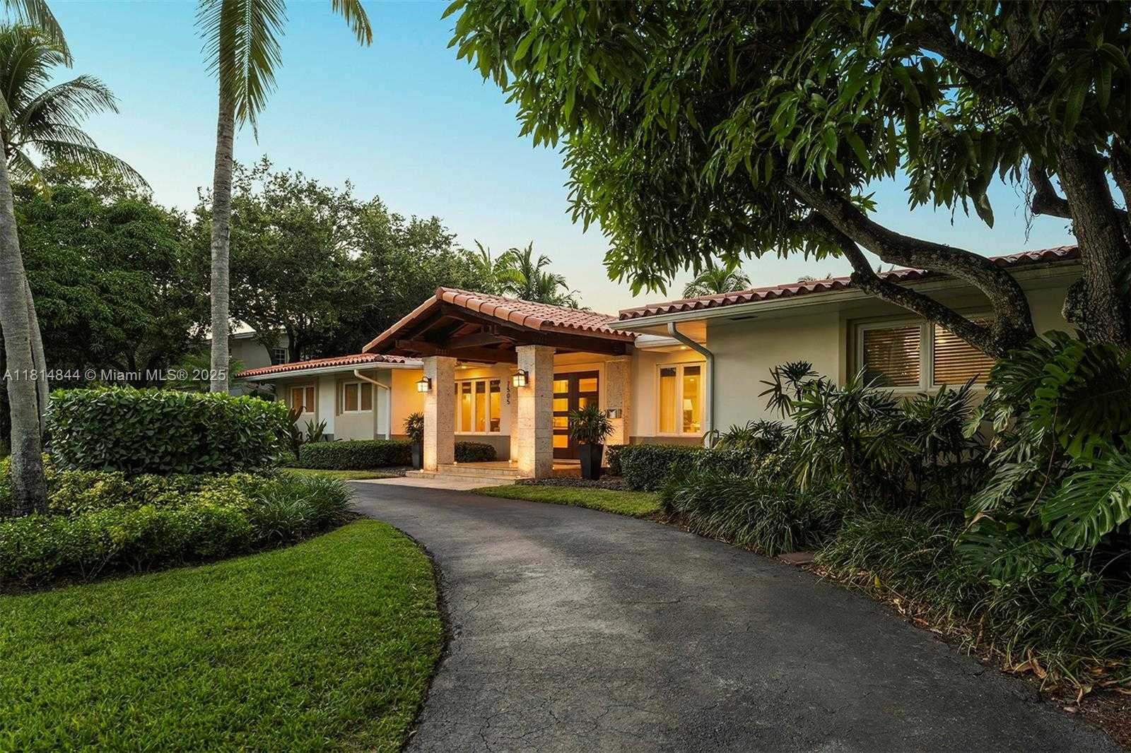 Small Image of 7505 SOUTH WEST 129 ST, Pinecrest Number 40