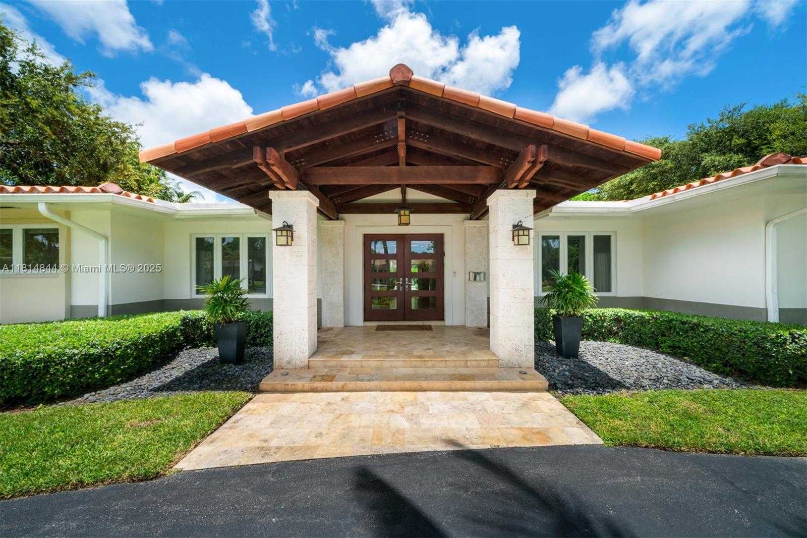 Small Image of 7505 SOUTH WEST 129 ST, Pinecrest Number 7