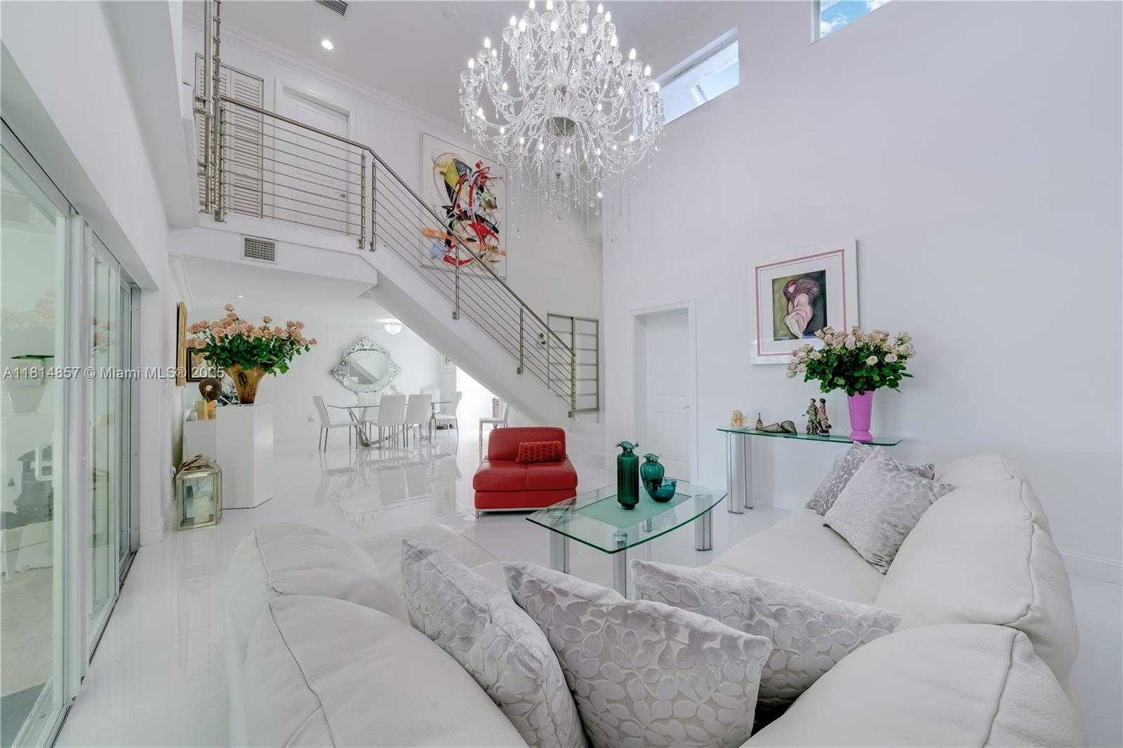 Small Image of 6681 SOUTH WEST 155TH AVE, Miami Number 11