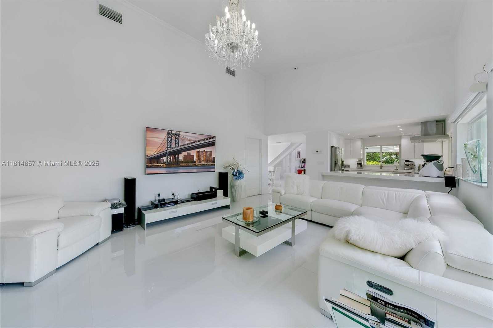 Small Image of 6681 SOUTH WEST 155TH AVE, Miami Number 31