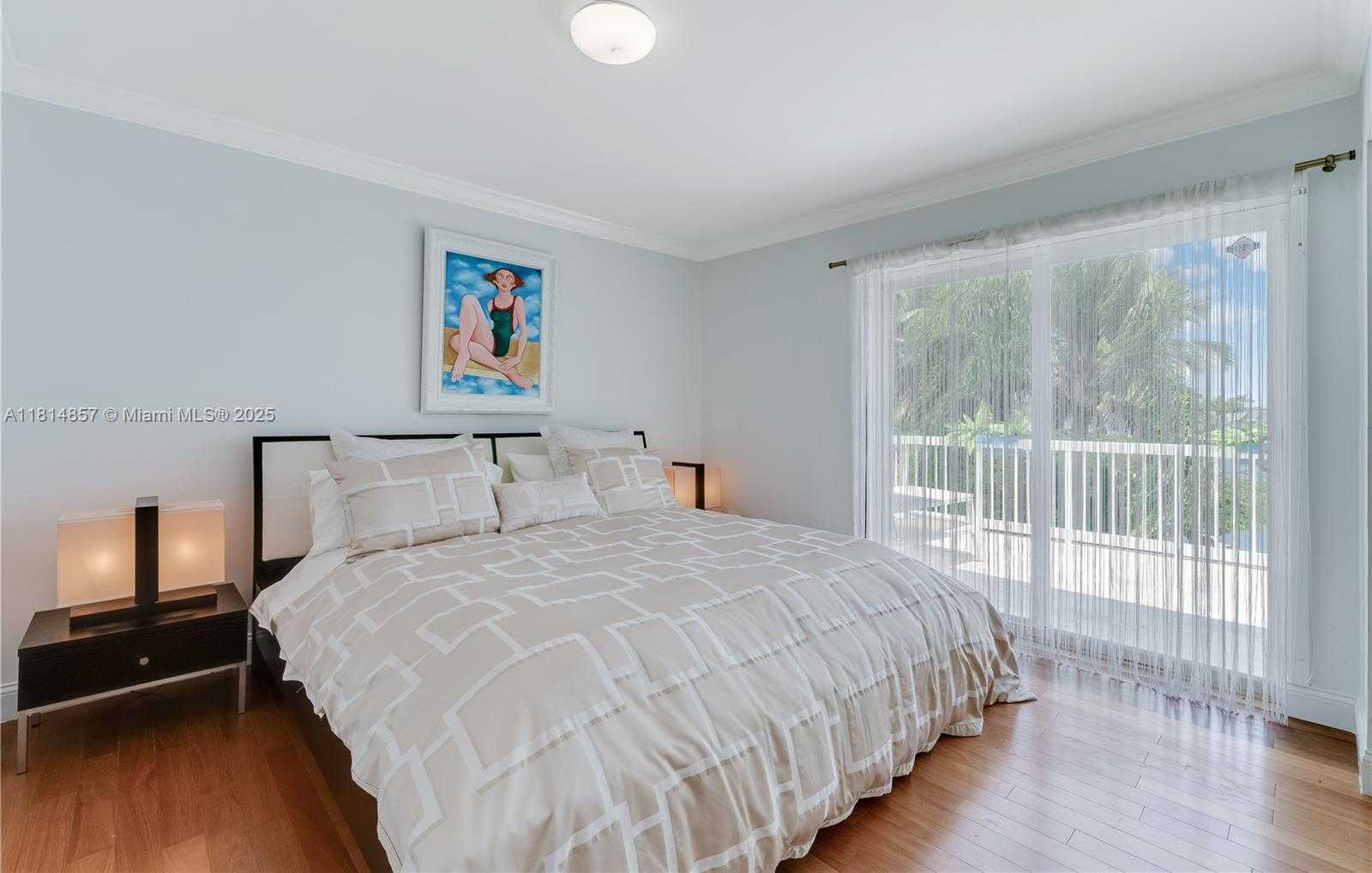 Small Image of 6681 SOUTH WEST 155TH AVE, Miami Number 41
