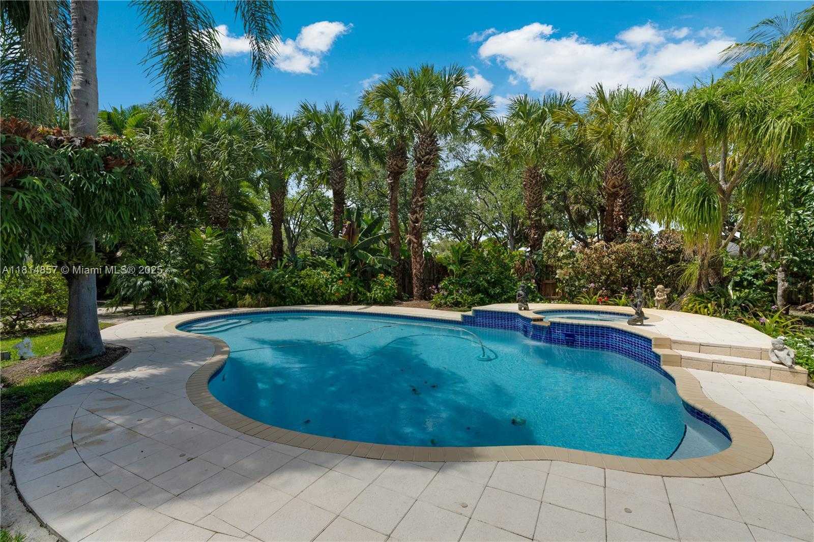 Small Image of 6681 SOUTH WEST 155TH AVE, Miami Number 57