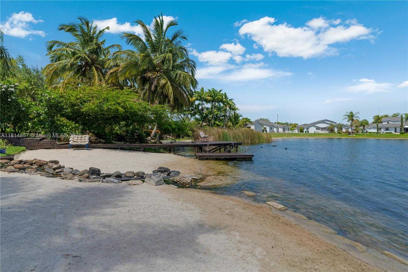 Small Image of 6681 SOUTH WEST 155TH AVE, Miami Number 82