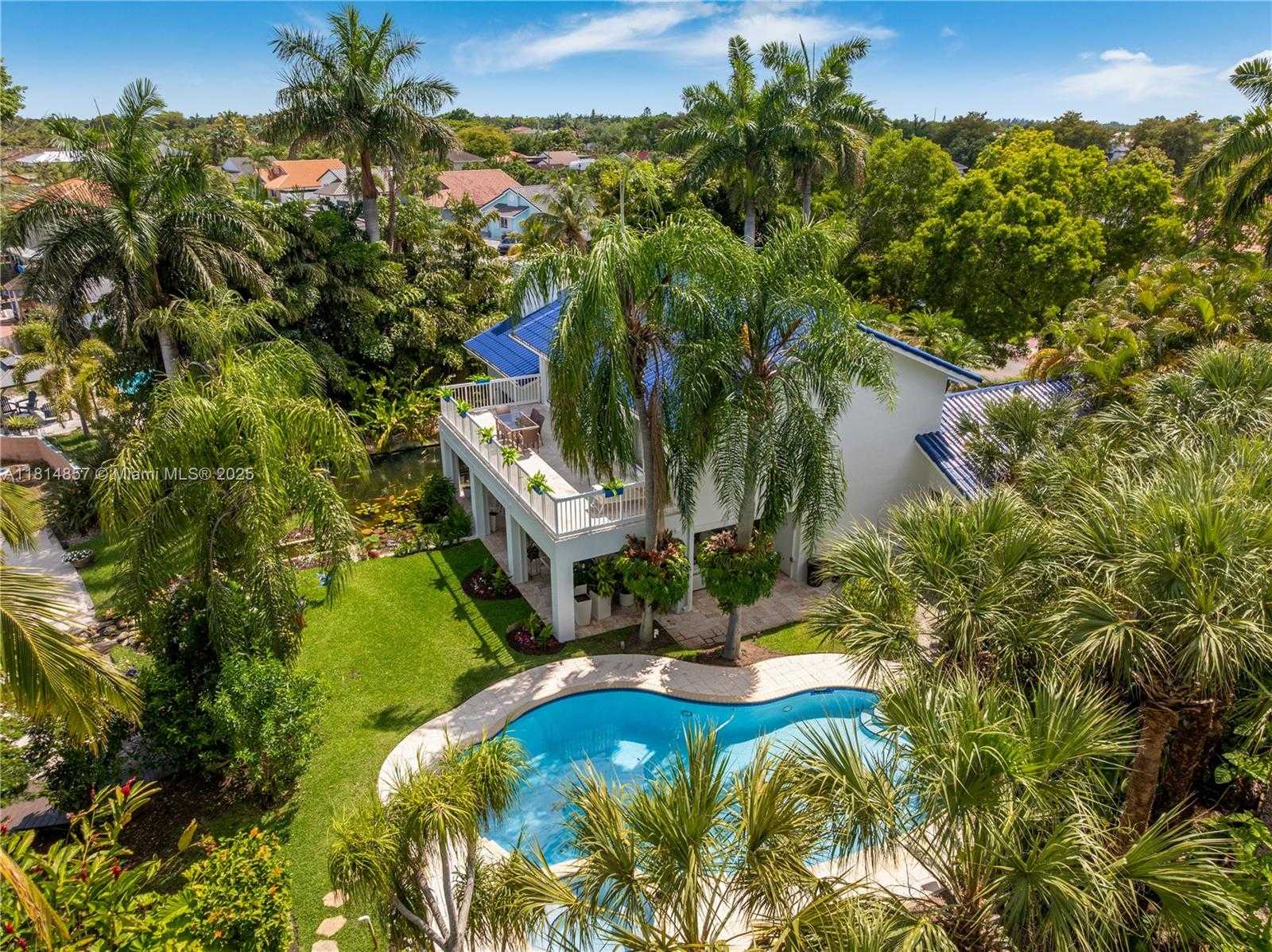 Small Image of 6681 SOUTH WEST 155TH AVE, Miami Number 83