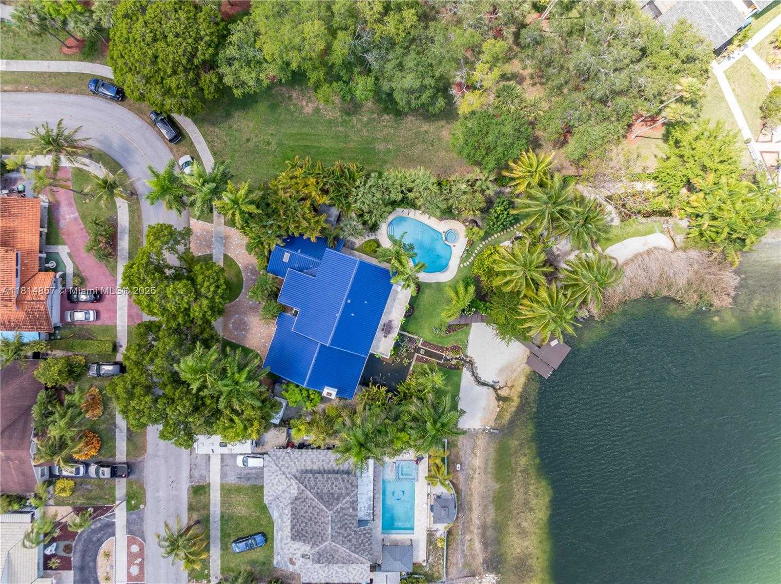 Small Image of 6681 SOUTH WEST 155TH AVE, Miami Number 86