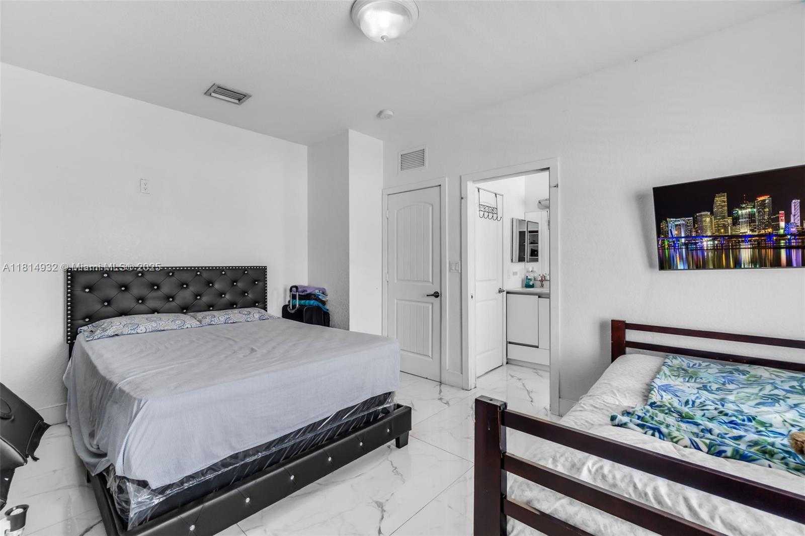 Small Image of 13381 SOUTH WEST 269TH ST, Homestead Number 24
