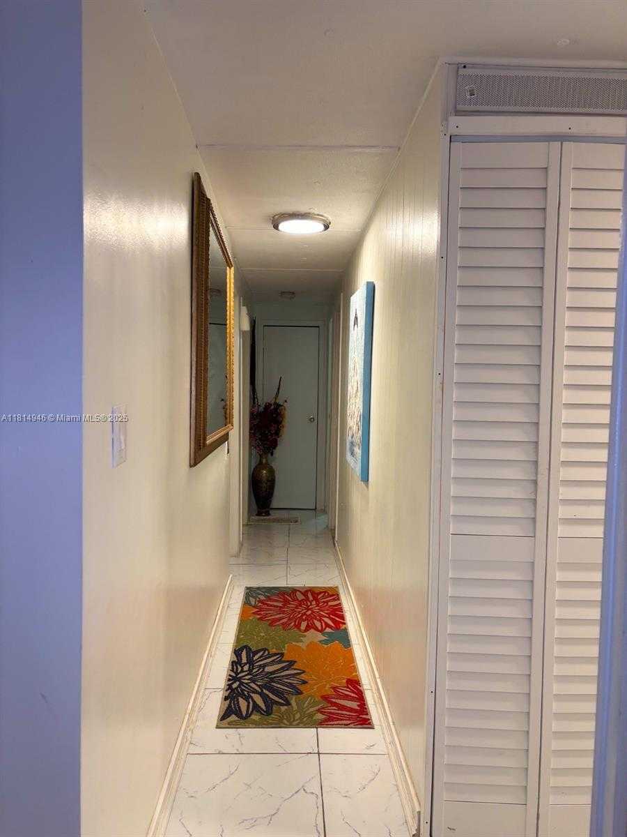 Small Image of 13191 SOUTH WEST 9TH ST, Davie Number 11