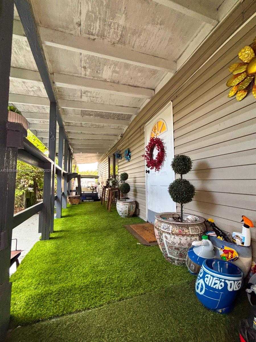 Small Image of 13191 SOUTH WEST 9TH ST, Davie Number 19