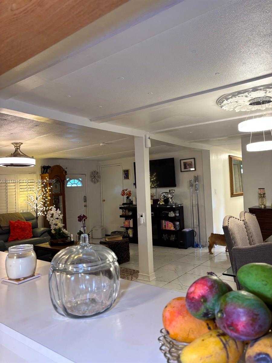 Small Image of 13191 SOUTH WEST 9TH ST, Davie Number 2