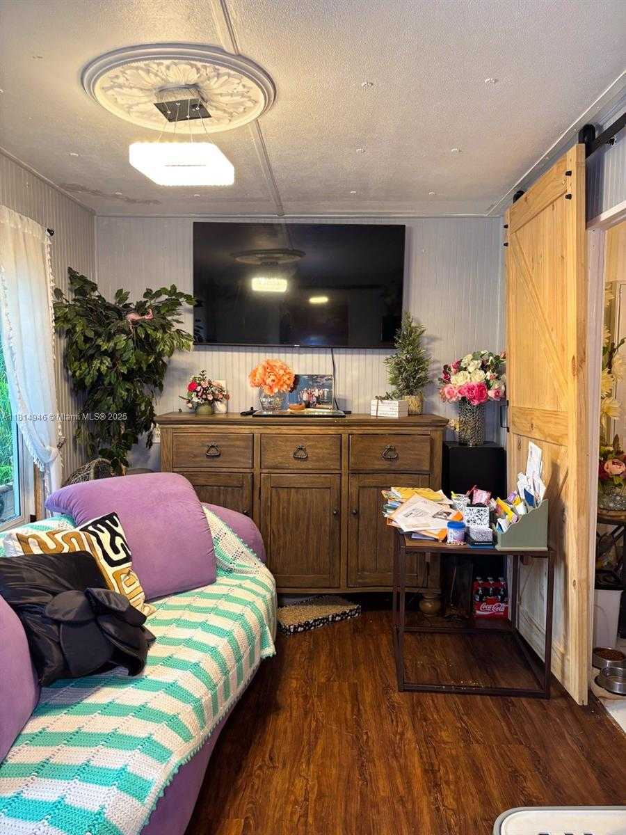 Small Image of 13191 SOUTH WEST 9TH ST, Davie Number 6