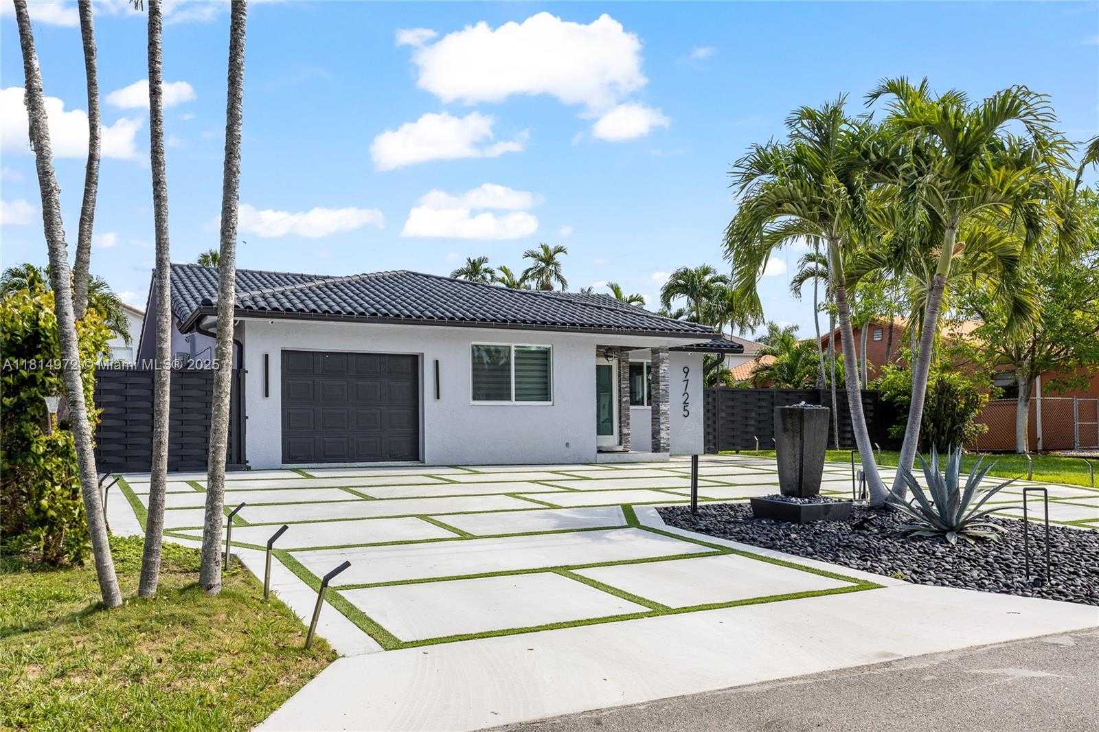 Small Image of 9725 NORTH WEST 28TH TER, Doral Number 2