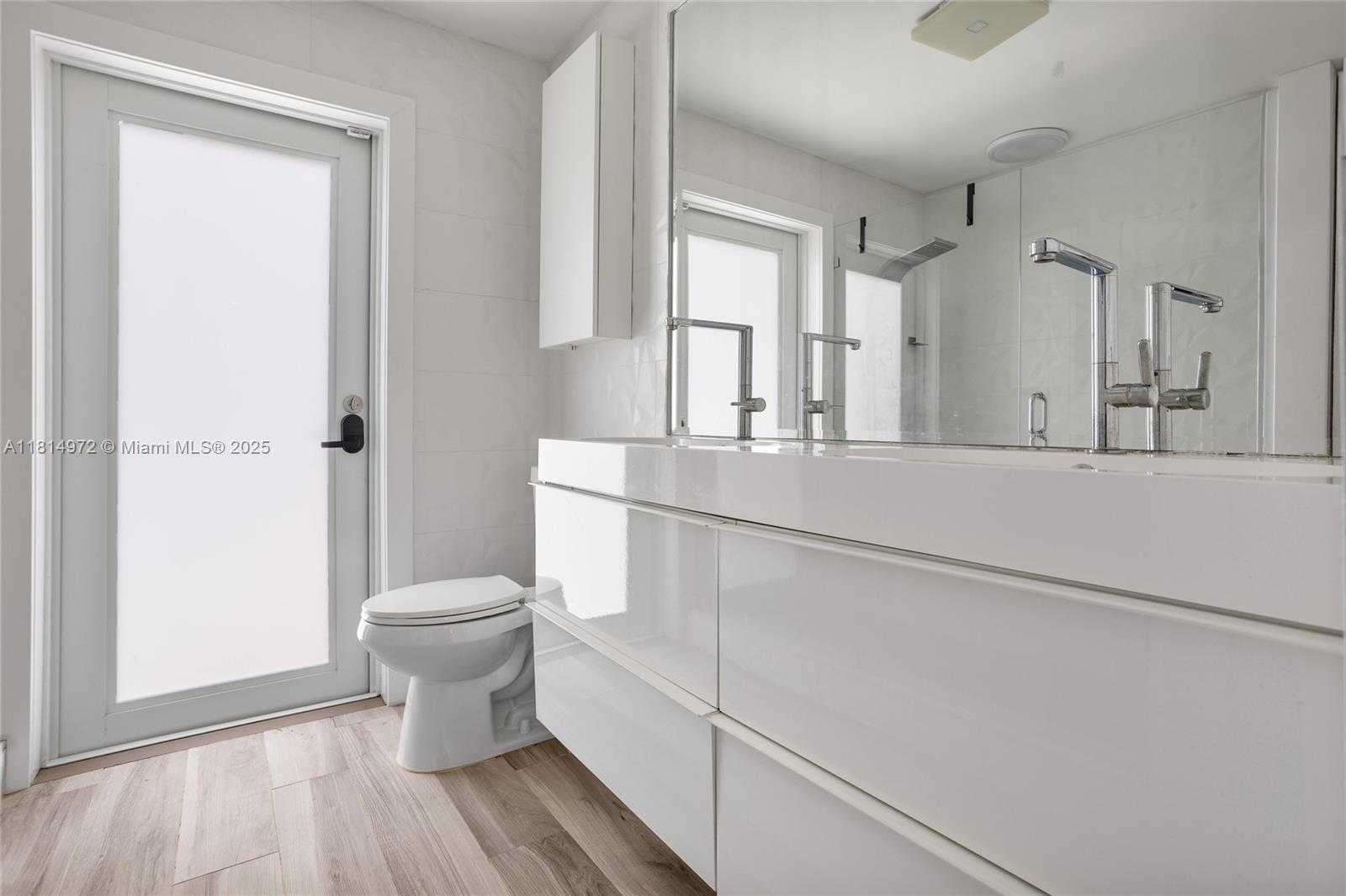 Small Image of 9725 NORTH WEST 28TH TER, Doral Number 24